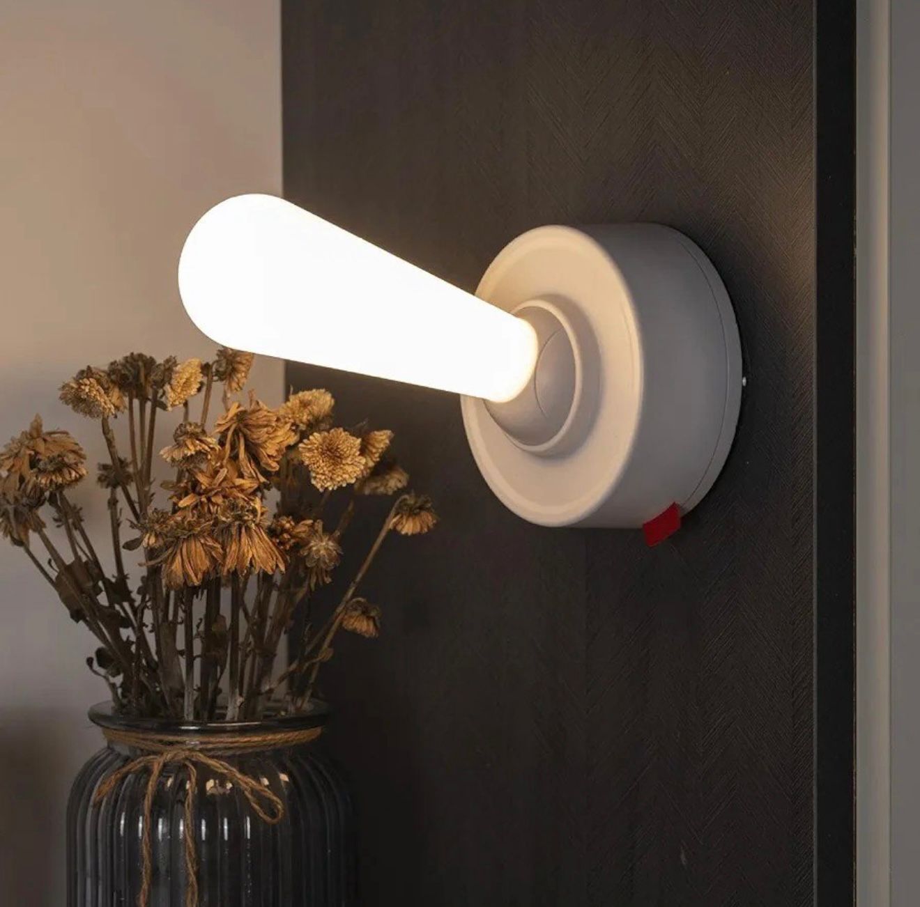 Lever Light Lamp