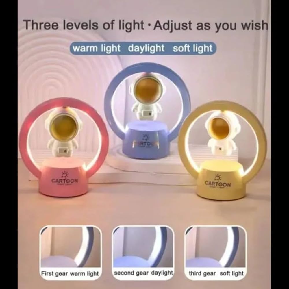 Magnetic Astronaut Hanging Lamp